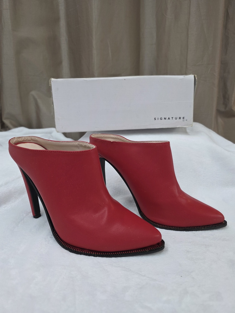 Signature Red Leather Pointed-Toe Mule Heels